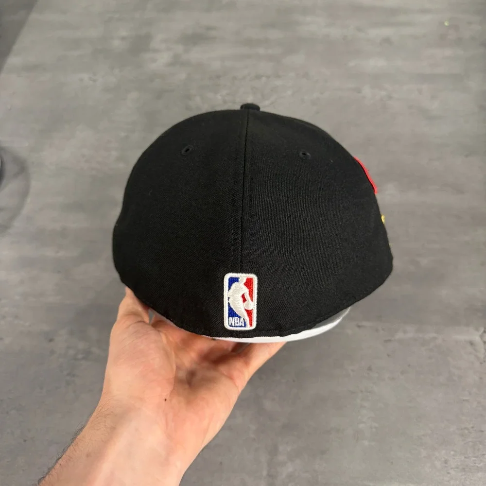 New Era Toronto Raptors Hat Size 8 Black 59FIFTY Fitted NBA Side Multi Patch Cap